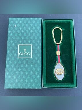 Gucci Vintage Gold GG Keychain Keyring